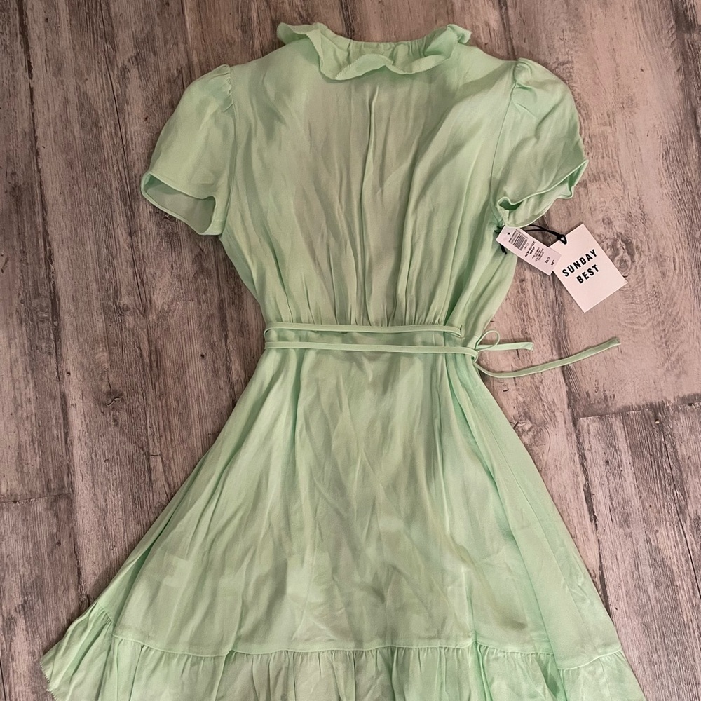NWT Aritzia Sundays Best new ruffle wrap dress - Picture 5 of 5